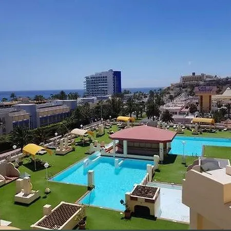 Seaview 414 شقة